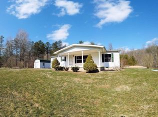 732 Mudsoc Rd, Patriot, OH 45658