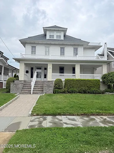 120 Garfield Ave Photo 1