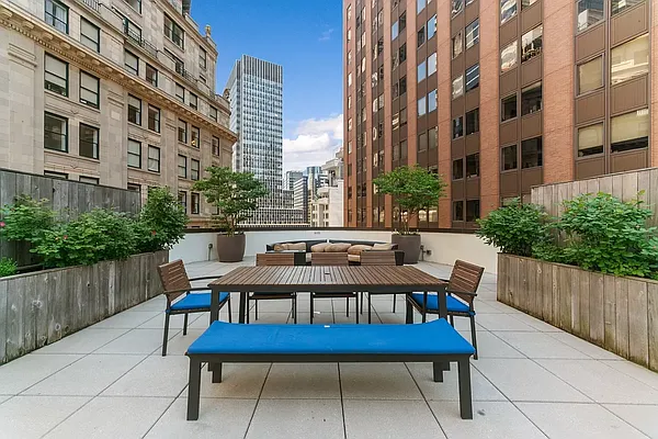 Rented by Platinum Properties | media 14