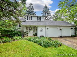 1621 Beecher Ave, Wheaton, IL 60187