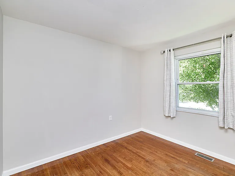 3248 Janton Ln — Photo 21