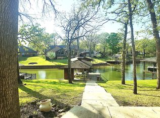 112 Greenwood Dr, Trinidad, TX