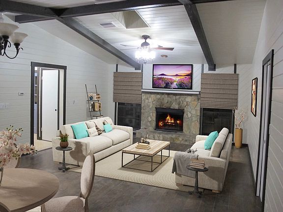 4th image of 1322 Gulfview Woods Ln