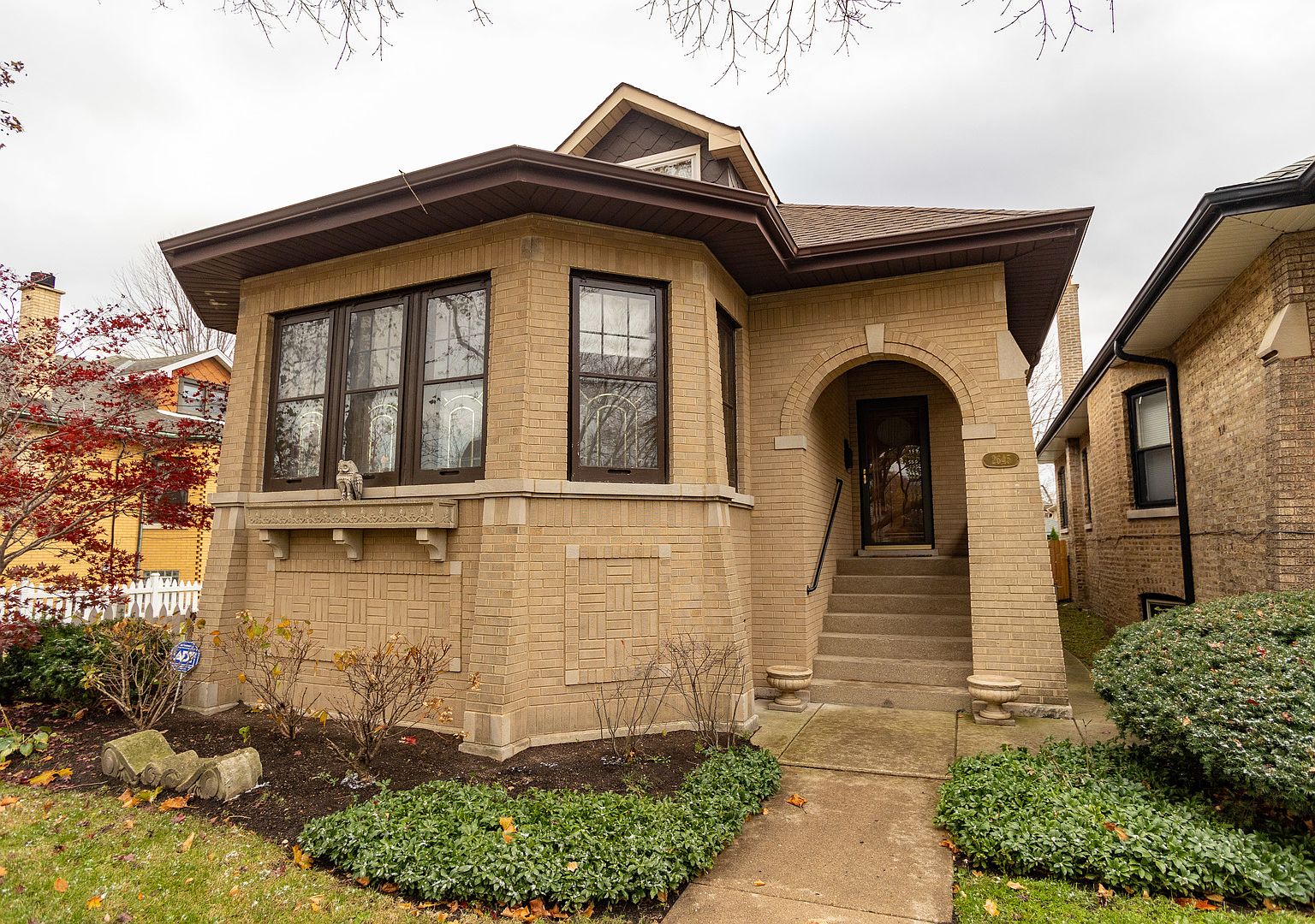 2645 W Morse Ave, Chicago, IL 60645 Zillow