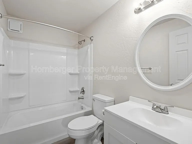 3939 N Mayfair St — Photo 16