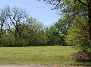 305 W 6th St, Woodbine, KS 67492