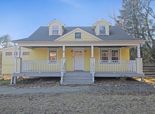 28 Rockwell Rd, Bethel, CT 06801