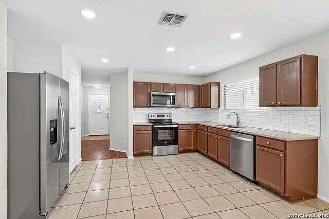 6106 Valparaiso Way — Photo 11