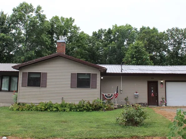 326 E Christy St, Cowden, IL 62422