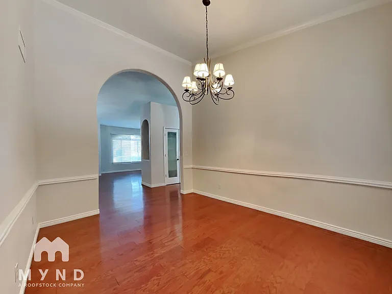 5623 E Grandview Rd — Photo 10