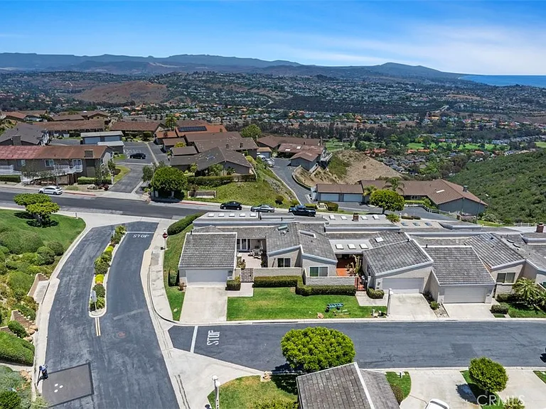 31202 Palma Dr — Photo 43