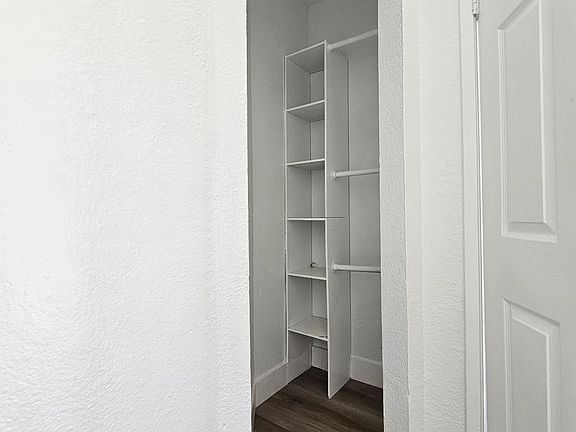 5th image of 1334 McGinness Ave