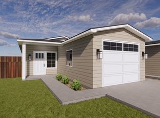 5299 Maple St, Florence, OR 97439