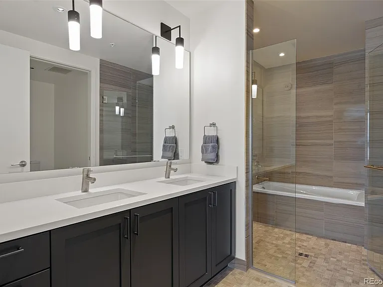 1750 Wewatta St #1609 — Photo 25