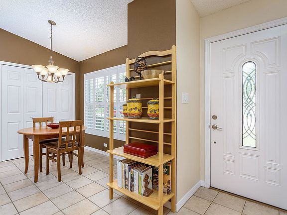 3rd image of 5549 Kathy Dr