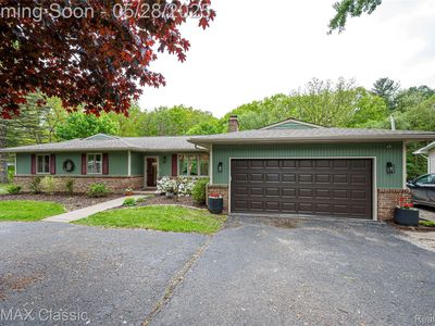 1467 W Avon Rd, Rochester Hills, MI, 48309