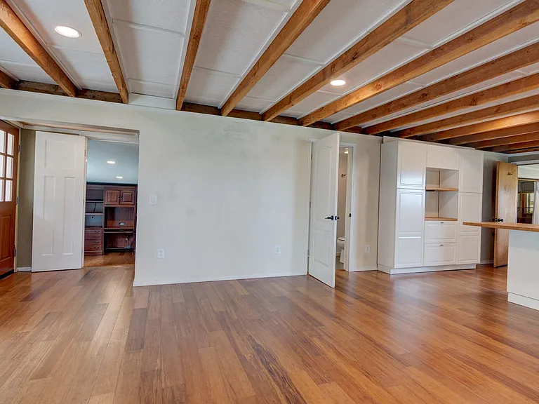 774 Power Rd — Photo 8