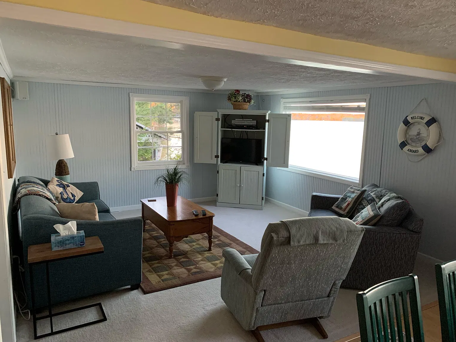 2250 Lake Dr — Photo 4