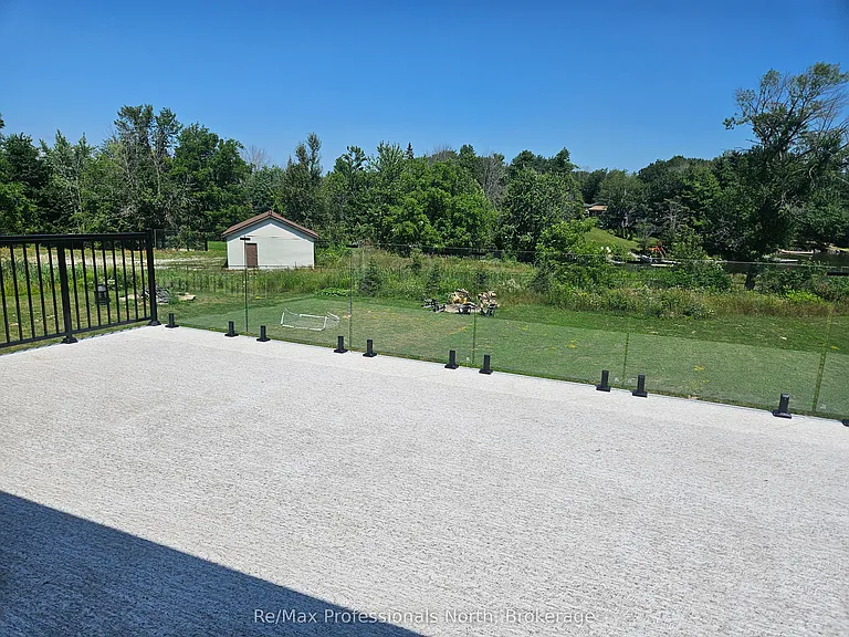41 Rosy Beach Ct — Photo 16