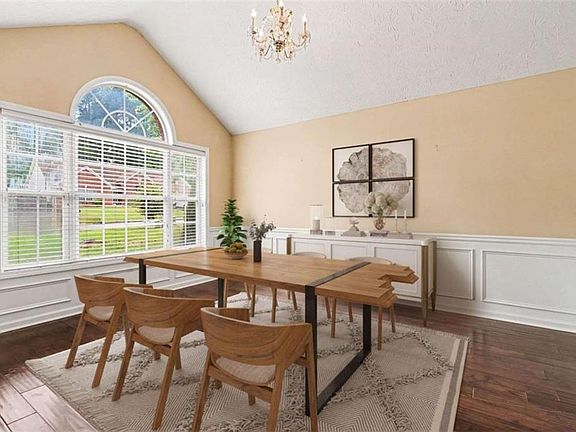 5th image of 2075 Heatherton Rd