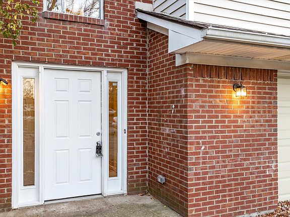 3rd image of 2810 Kasey Ct