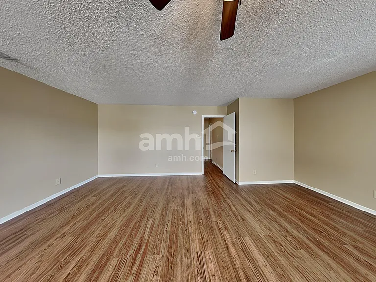 3110 Brandenburg Dr — Photo 13