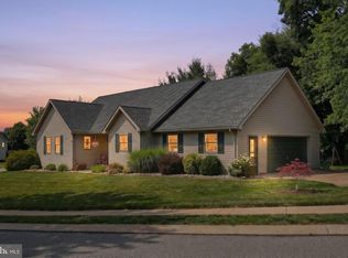 1843 Ivy Pump Ln, York, PA 17408