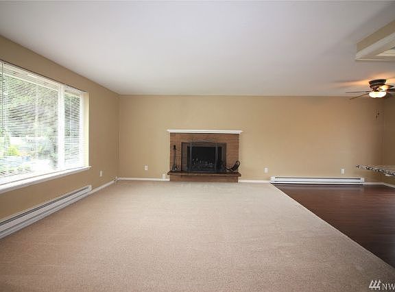 4th image of 2811 Briarwood Ct N