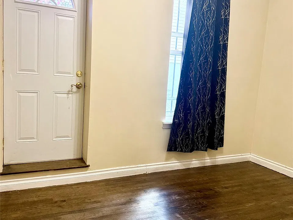 66 Avenue U #1