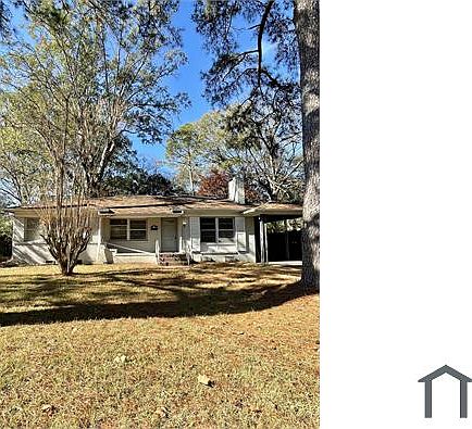 5th image of 3460 Cloverdale Rd