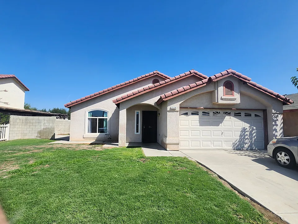 2129 Campus Dr