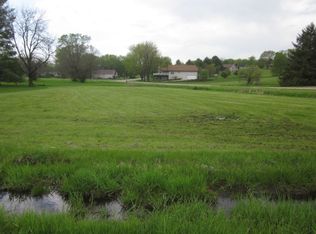 1755 Lake Summerset Rd, Davis, IL 61019