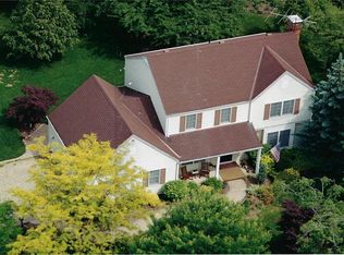 11221 W Walnut Ridge Rd, Chesterland, OH 44026