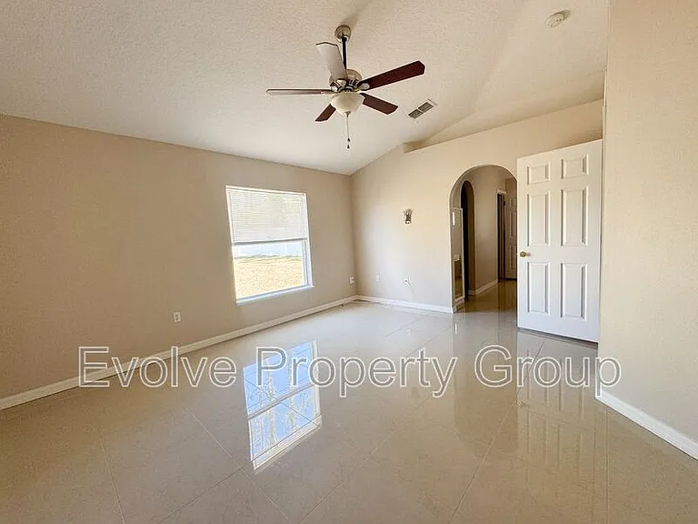 21 Llanes Pl — Photo 17