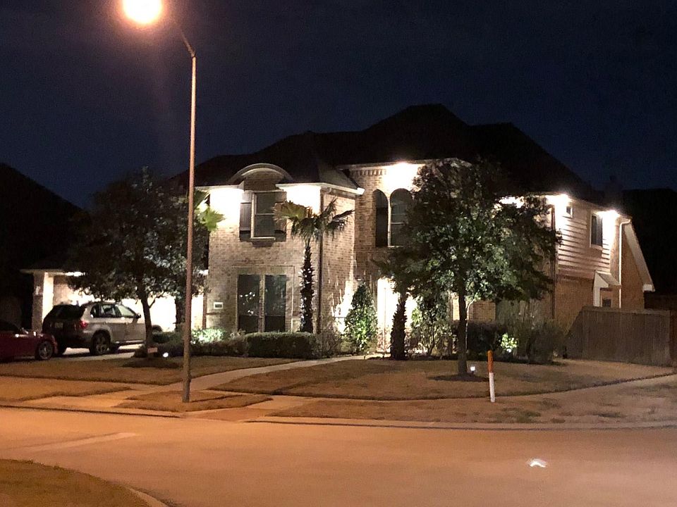 1st image of 16035 Graftondale Ct