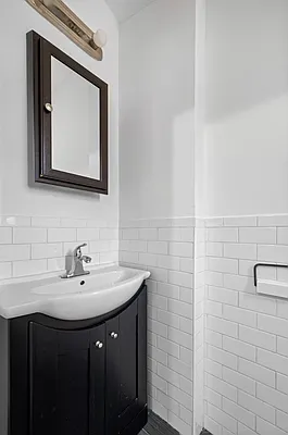 Rented by Living New York | media 17