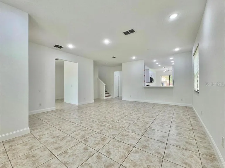 2022 Bent Grass Ave — Photo 3