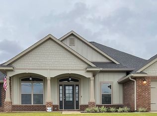 403 W Kingsfield Rd, Cantonment, FL 32533