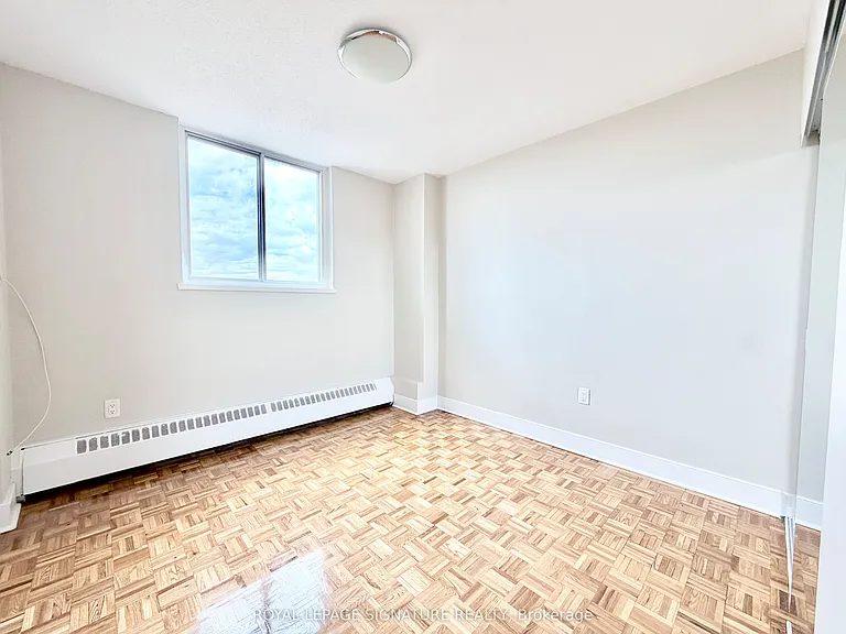 1500 Bathurst St #1103 — Photo 10