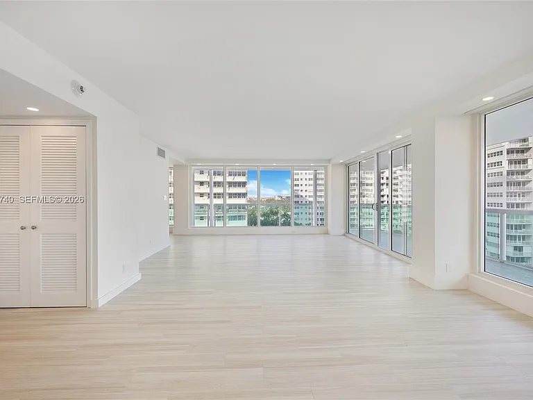 2100 S Ocean Ln #601 — Photo 5