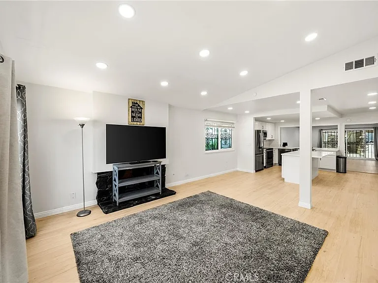 13509 Destino St — Photo 7