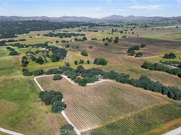 53600 Bradley Lockwood Rd, Bradley, CA 93426