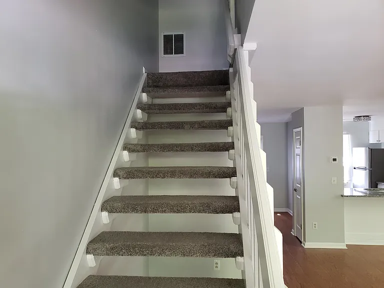 3908 Briarhill Dr — Photo 8