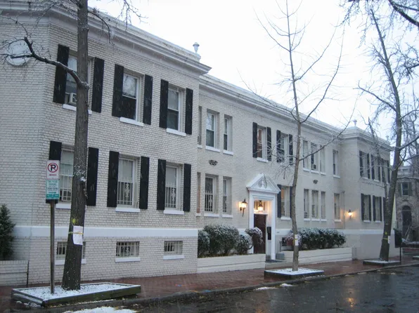 1305 Potomac St NW #102, Washington, DC 20007