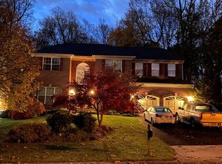 15511 Overchase Ln, Bowie, MD 20715