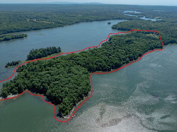3rd image of 120 Youngs Point Road