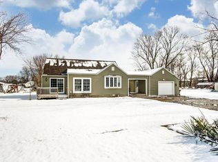 151 S High St, Hebron, OH 43025