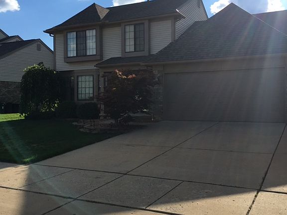 2nd image of 22452 Woodcreek Dr