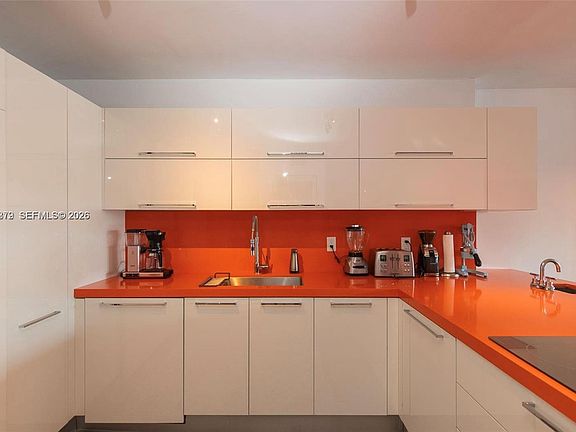 3rd image of 900 Bay Dr APT 224