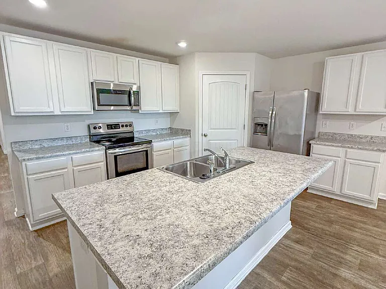 7469 Steeplechase Blvd — Photo 8